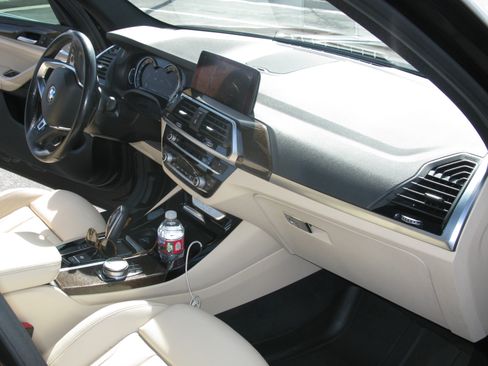 Used 2019 BMW X3 xDrive30i w/ Driving Assistance Package image 27