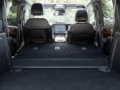 Used 2023 Ford Bronco Outer Banks image 16