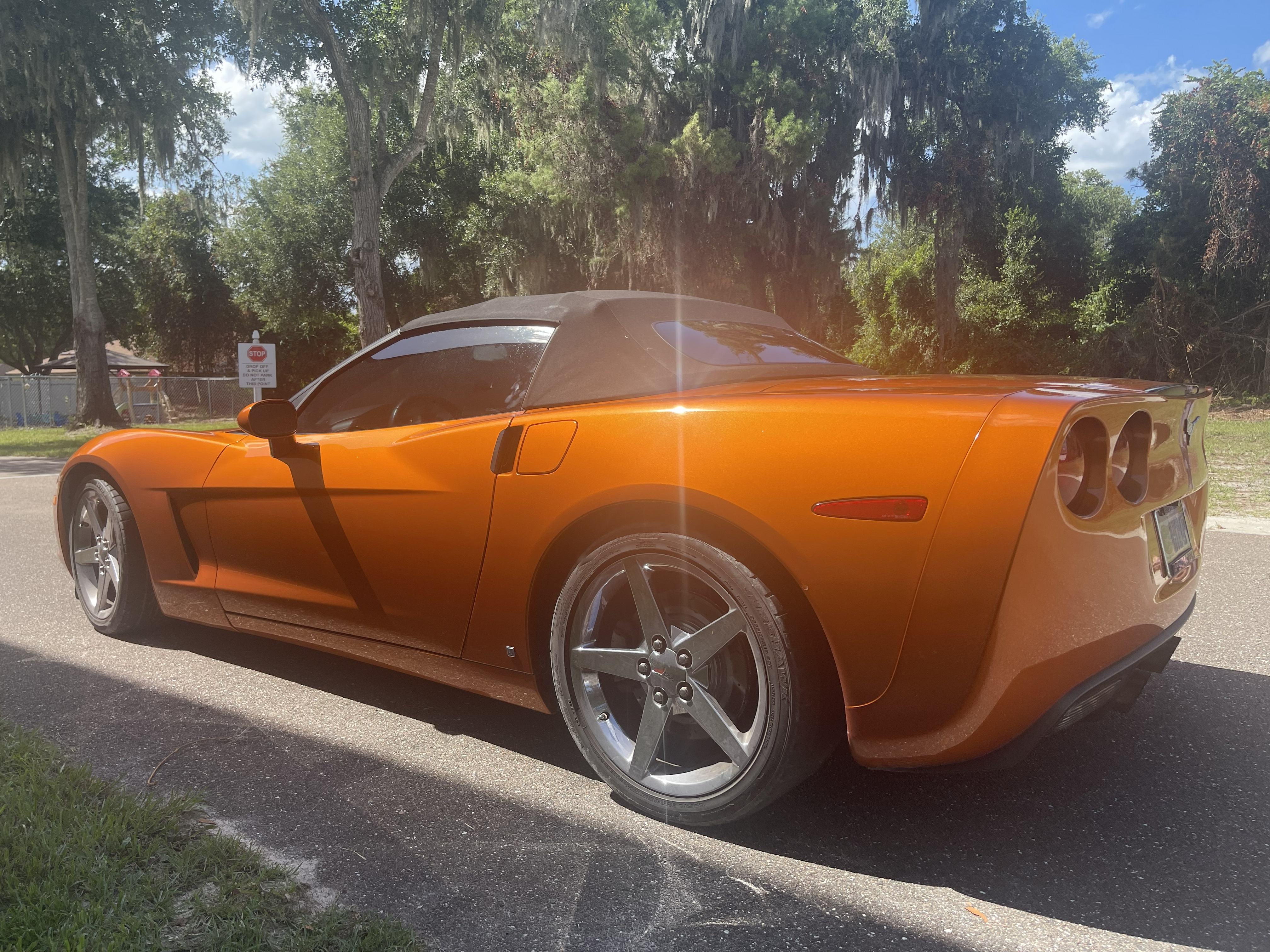 Used 2007 Chevrolet Corvette Convertible w/ Preferred Equipment Group RWD image 6