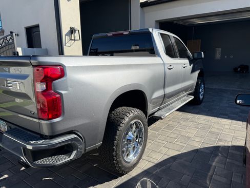 Used 2020 Chevrolet Silverado 1500 LT w/ All-Star Edition image 5