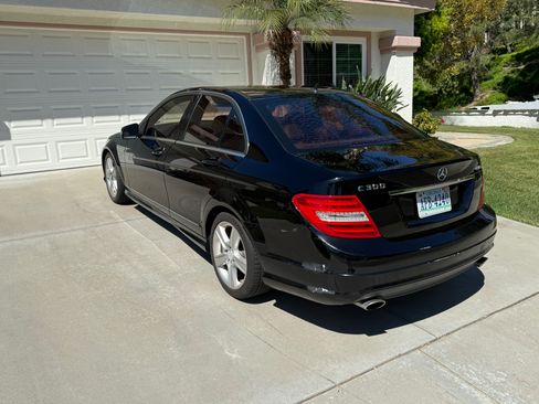 Used 2011 Mercedes-Benz C 300 C 300 4MATIC Luxury Sedan 4D image 15