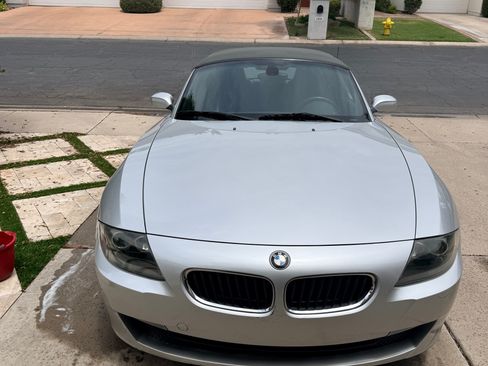 Used 2008 BMW Z4 3.0i RWD image 4