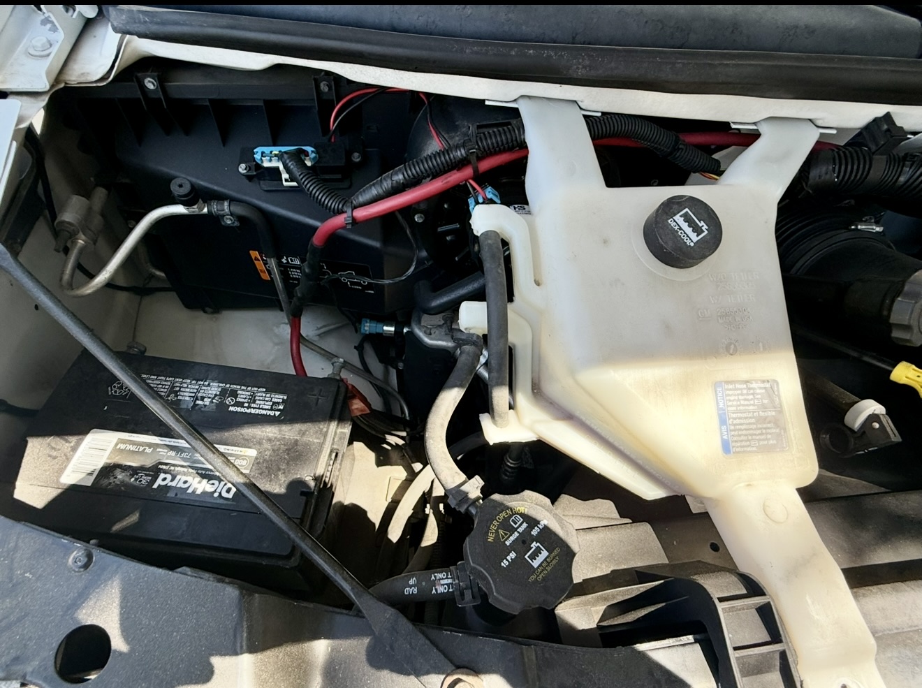 Used 2014 Chevrolet Express 3500 Extended w/ Chrome Appearance Package RWD image 19