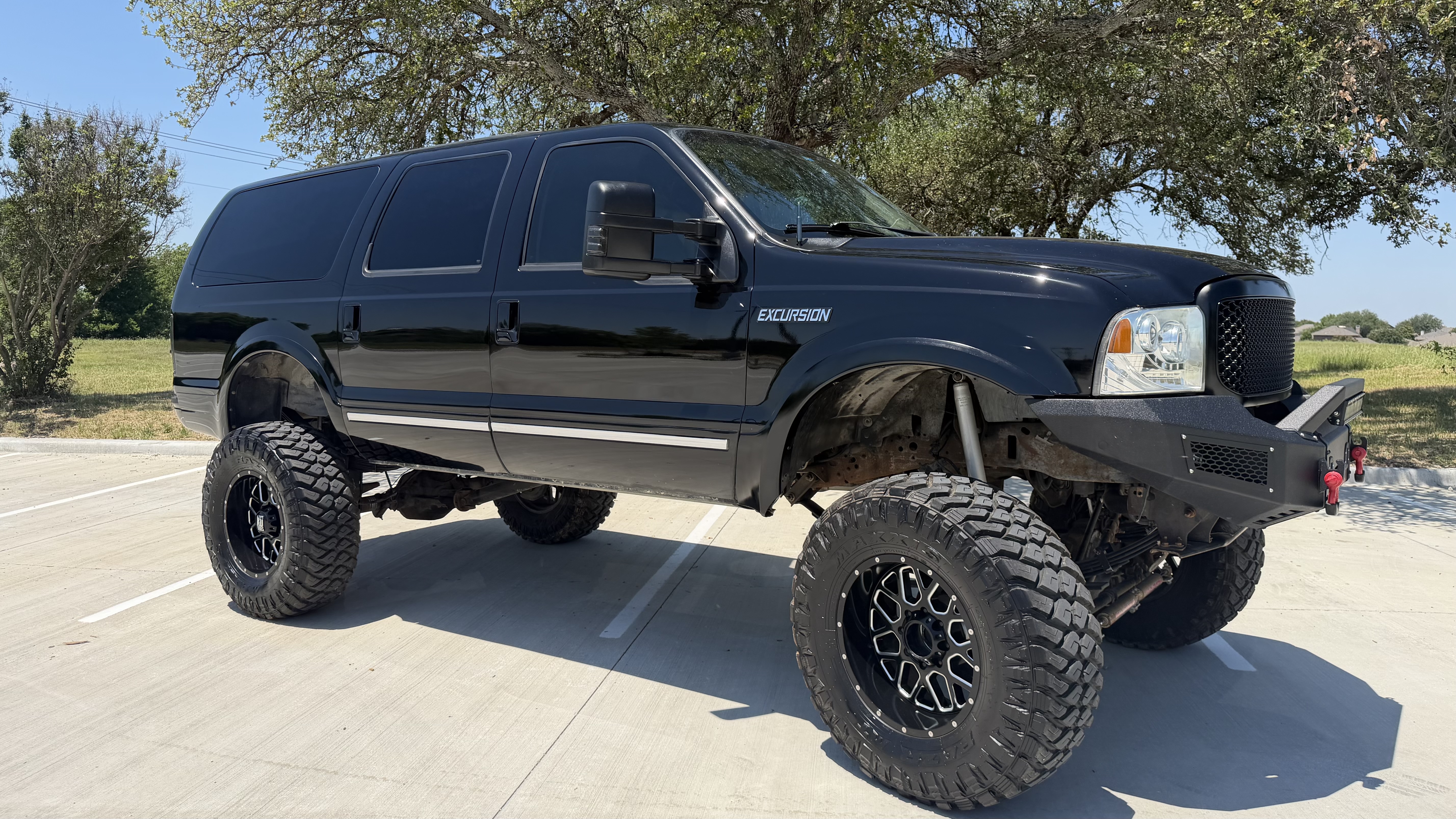 Used 2004 Ford Excursion Limited AWD/4WD image 15