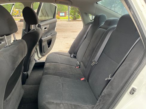 Used 2014 Nissan Altima 2.5 SV FWD image 9