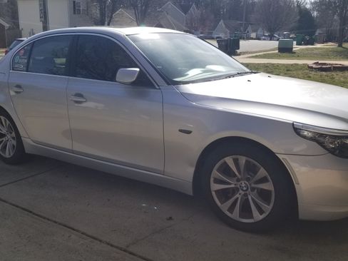 Used 2009 BMW 535i Sedan image 1