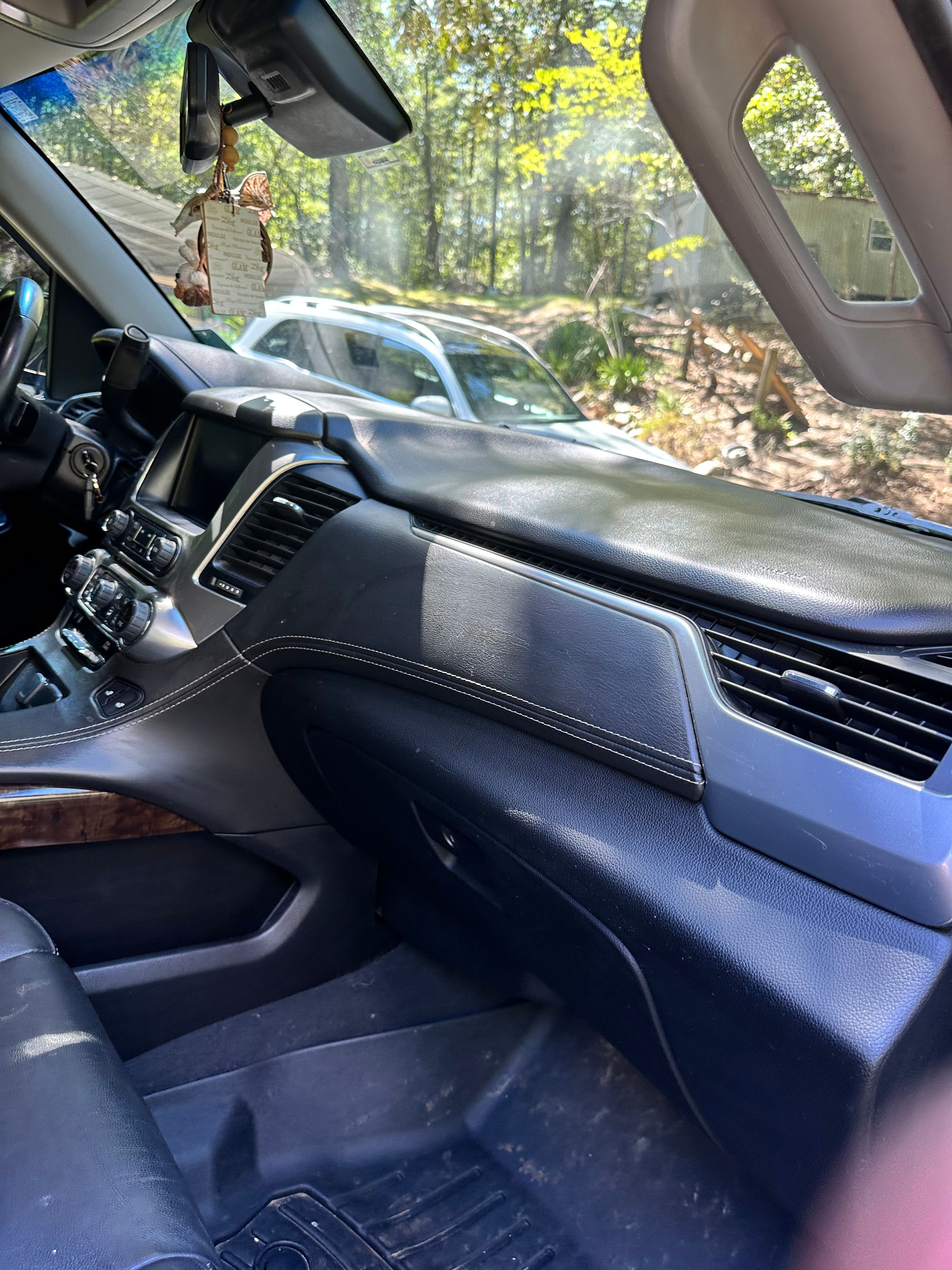 Used 2019 Chevrolet Tahoe LT AWD/4WD image 16