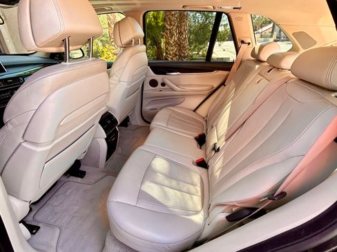 Used 2015 BMW X5 xDrive35i image 14