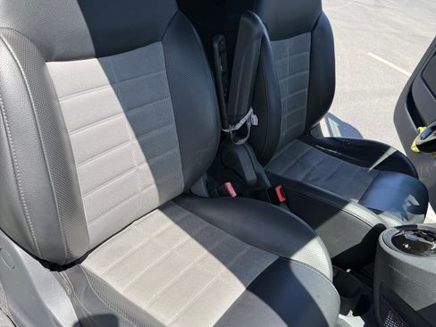 Used 2012 FIAT 500 Sport w/ Safety & Convenience Pkg FWD image 13