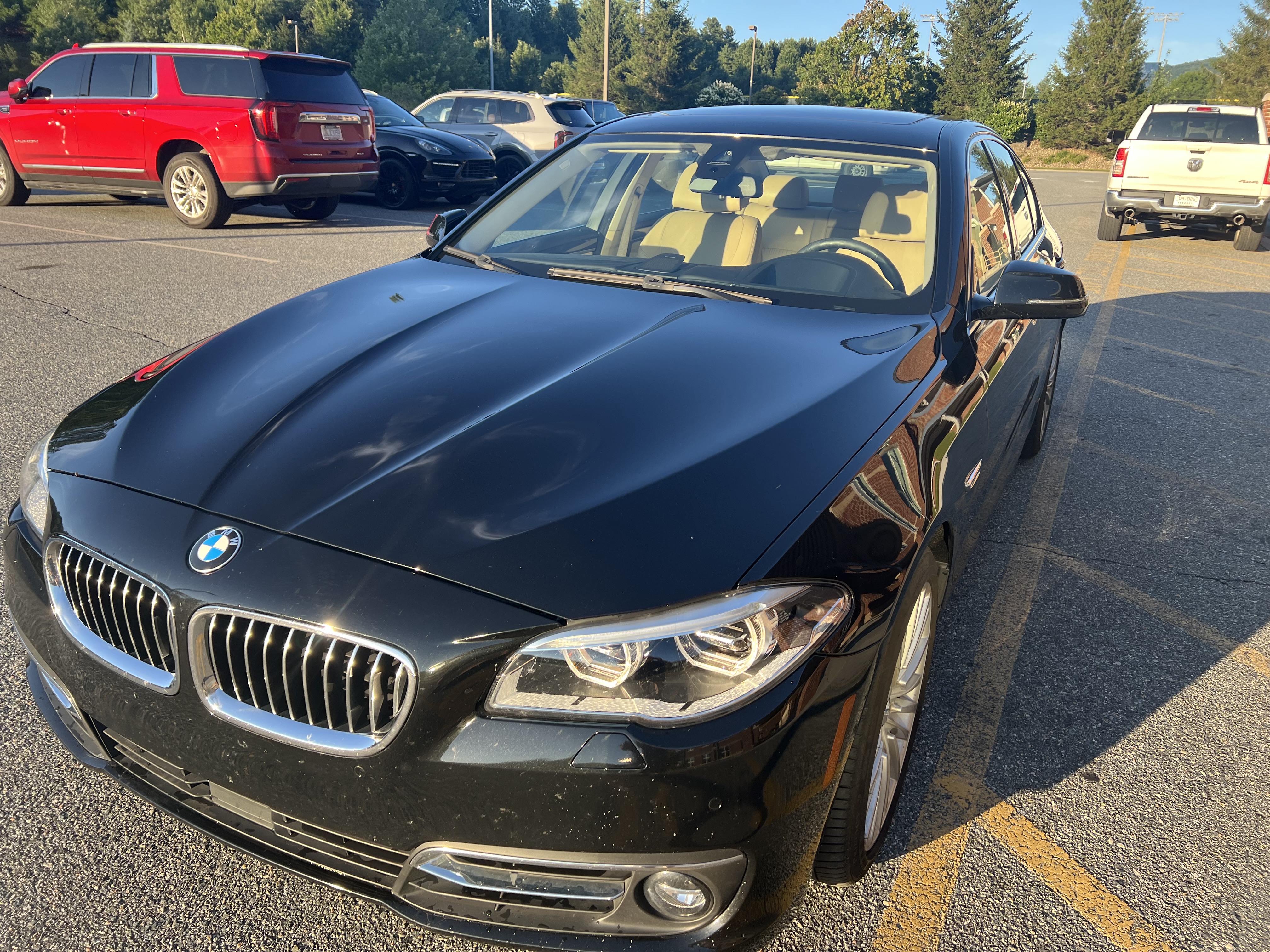 Used 2015 BMW 550i xDrive Sedan AWD/4WD image 1