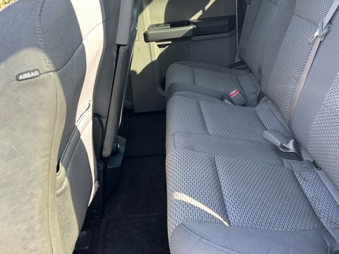 Used 2016 Ford F150 XLT w/ Trailer Tow Package image 8