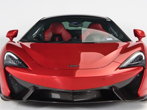 Used 2017 McLaren 570S Coupe RWD image 4