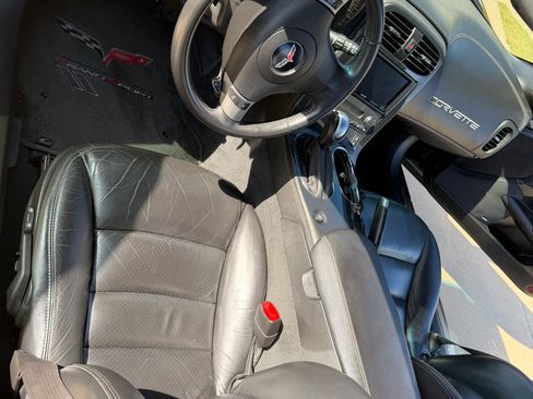 Used 2010 Chevrolet Corvette Grand Sport w/ Preferred Equipment Group image 12