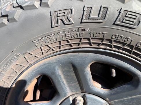 Used 2007 Jeep Wrangler Unlimited X image 13