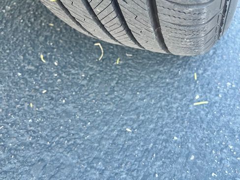 Used 2013 Ford Transit Connect XLT image 21