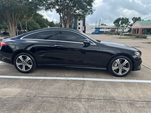 Used 2018 Mercedes-Benz E 400 4MATIC Coupe image 2