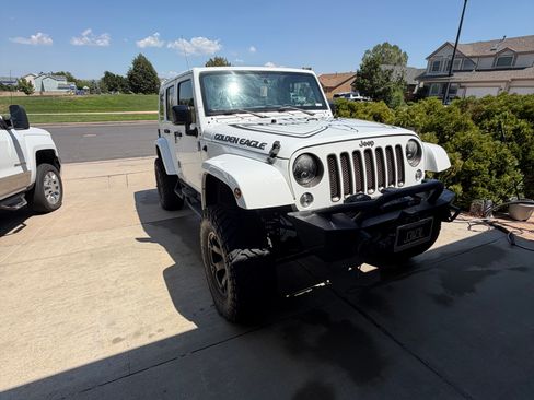 Used 2018 Jeep Wrangler Unlimited Sport AWD/4WD image 2