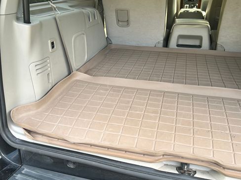 Used 2013 Lincoln Navigator 4WD w/ HD Trailer Tow Pkg image 18