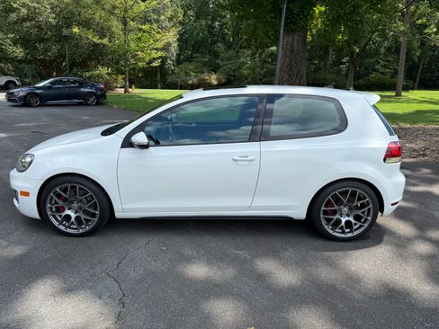 Used 2012 Volkswagen GTI 2-Door FWD image 5