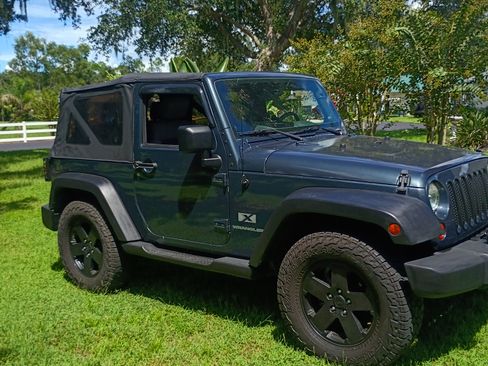 Used 2008 Jeep Wrangler X AWD/4WD image 8
