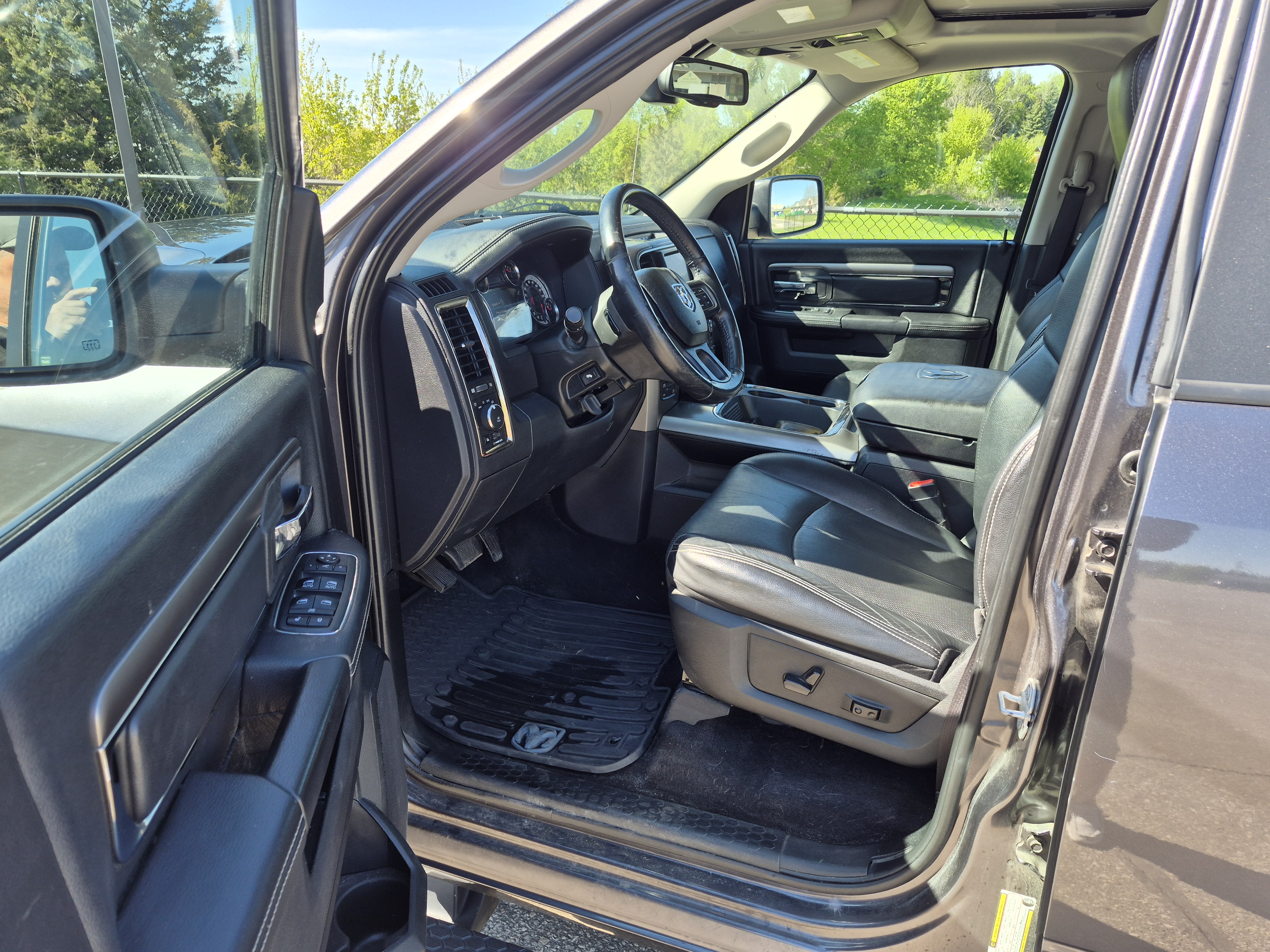 Used 2018 RAM 1500 Sport w/ Convenience Group AWD/4WD image 11