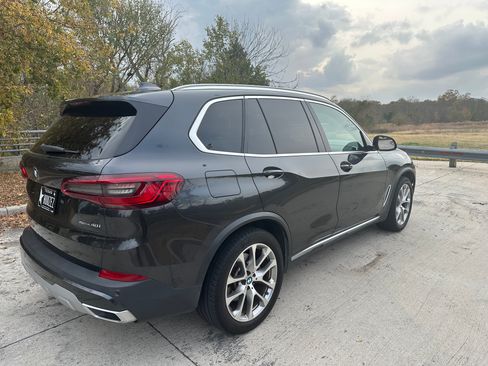 Used 2020 BMW X5 sDrive40i w/ Premium Package image 9