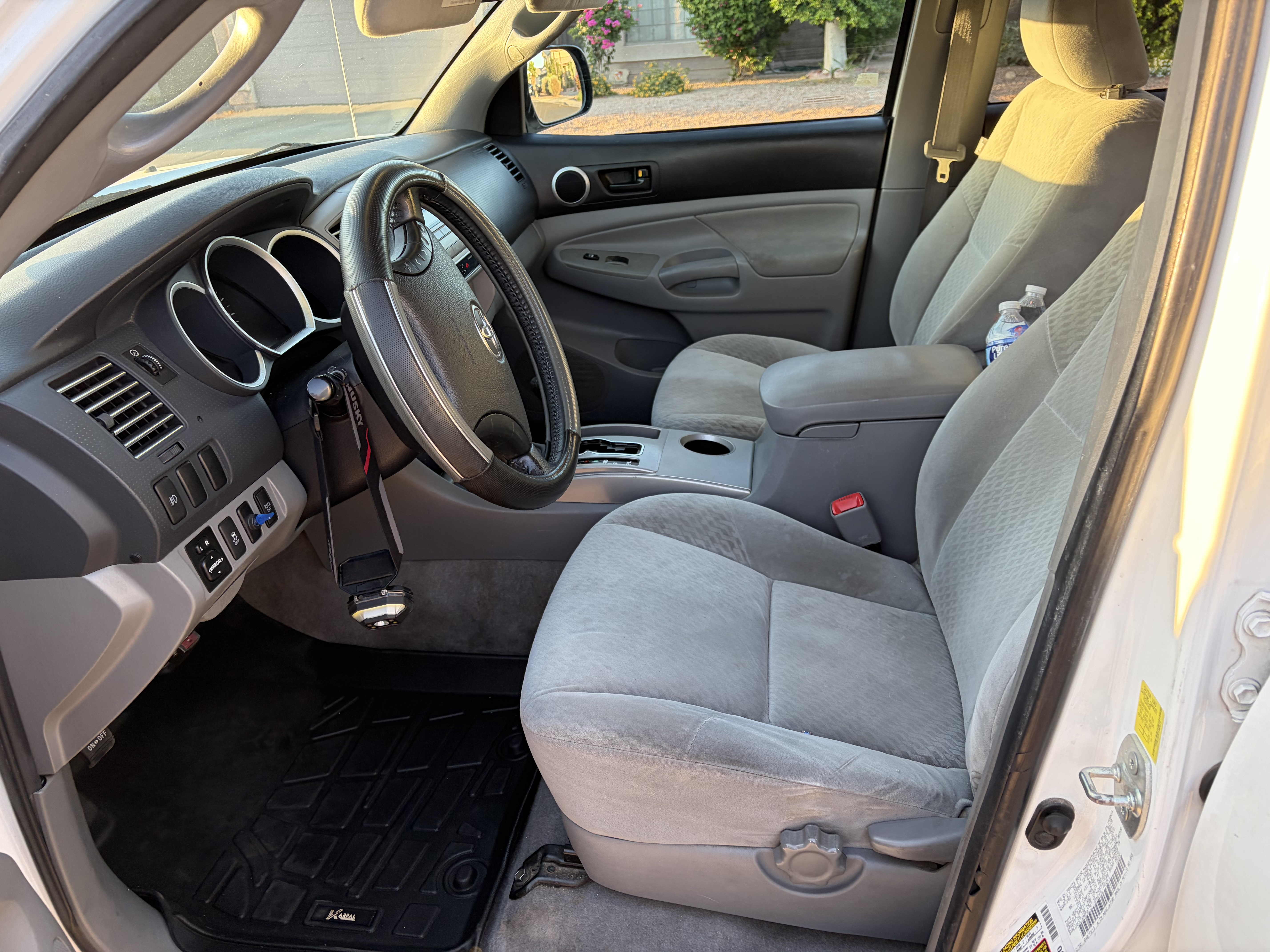 Used 2010 Toyota Tacoma 4x4 Double Cab image 6