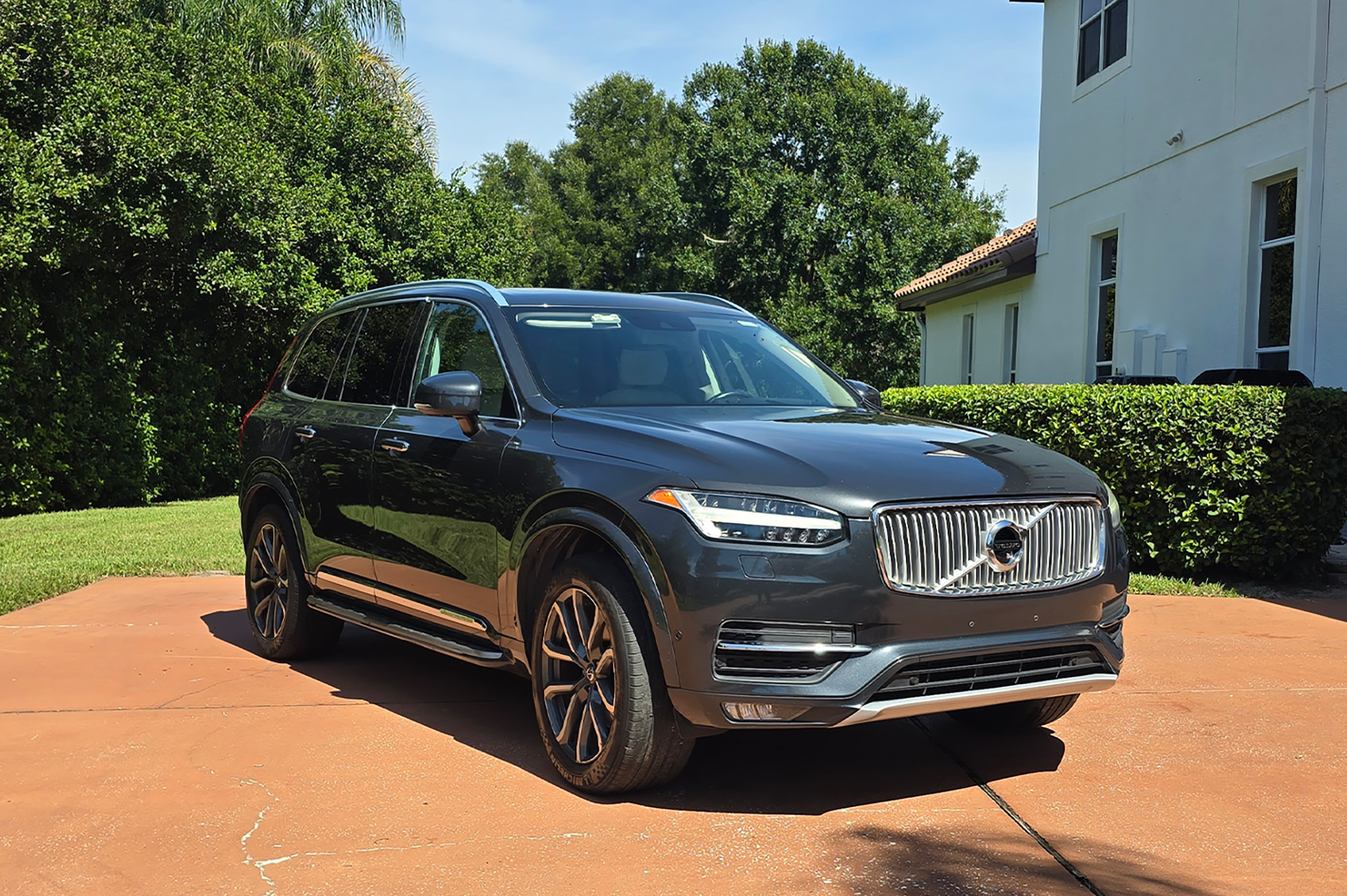Used 2017 Volvo XC90 T6 Inscription AWD/4WD image 1