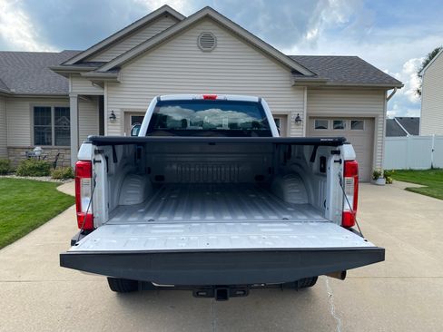 Used 2017 Ford F250 XL w/ Power Equipment Group AWD/4WD image 11