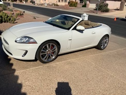 Used 2010 Jaguar XK Convertible image 2