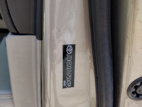 Used 2006 Toyota Prius image 2