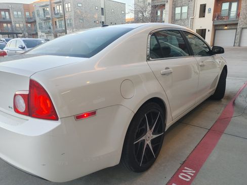 Used 2008 Chevrolet Malibu LS image 10