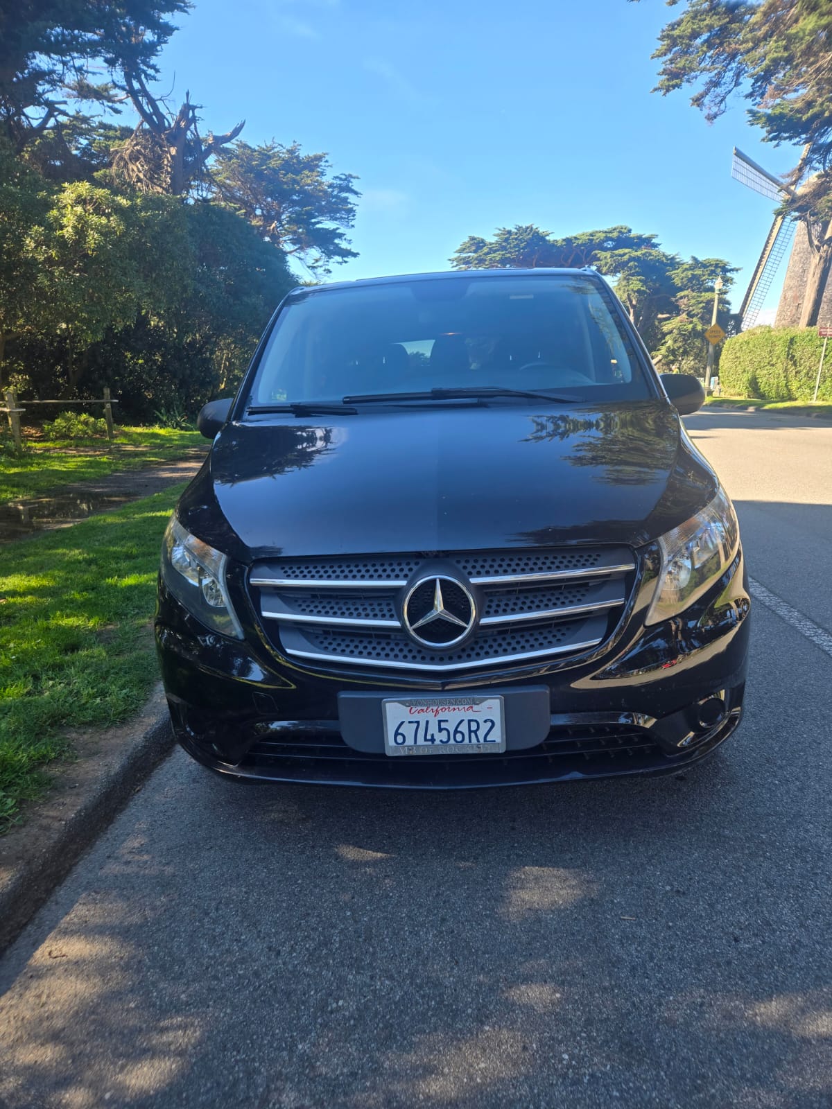 Used 2018 Mercedes-Benz Metris Passenger image 10