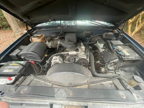 Used 1998 Chevrolet Silverado 1500 4x4 Extended Cab w/ Preferred Equipment Group 2 image 6