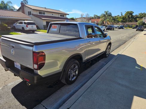Used 2021 Honda Ridgeline RTL-E image 6