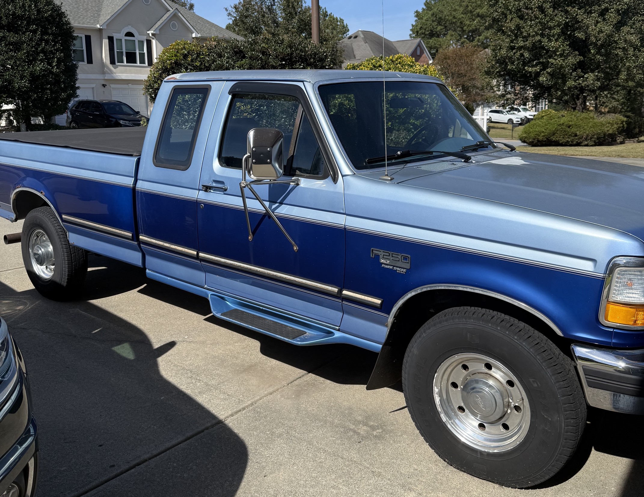 Used 1996 Ford F250 2WD SuperCab image 1