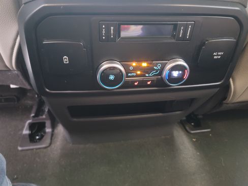 Used 2020 Ford Expedition Max Limited image 21