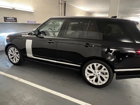 Used 2021 Land Rover Range Rover Westminster Edition image 2