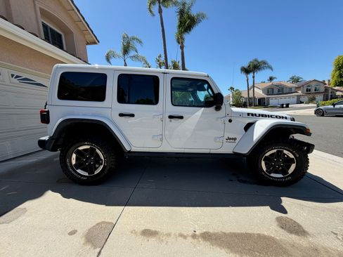 Used 2020 Jeep Wrangler Unlimited Rubicon w/ Steel Bumper Group AWD/4WD image 12