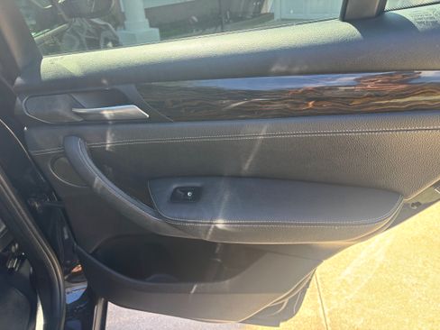 Used 2014 BMW X3 xDrive28i image 12