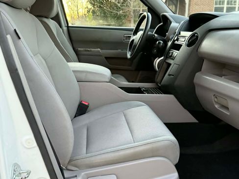 Used 2011 Honda Pilot LX image 13