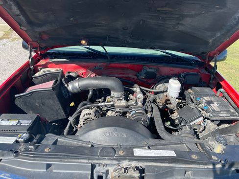 Used 1998 Chevrolet Silverado 1500 4x4 Extended Cab w/ Preferred Equipment Group 2 image 14