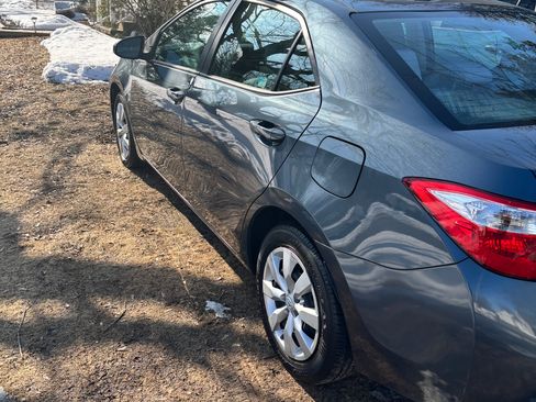 Used 2016 Toyota Corolla LE image 6