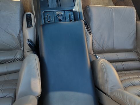 Used 1993 Chevrolet Corvette Convertible 2D image 15