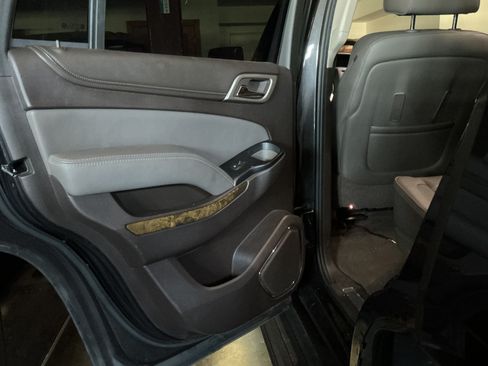 Used 2015 GMC Yukon Denali w/ Touring Package image 8