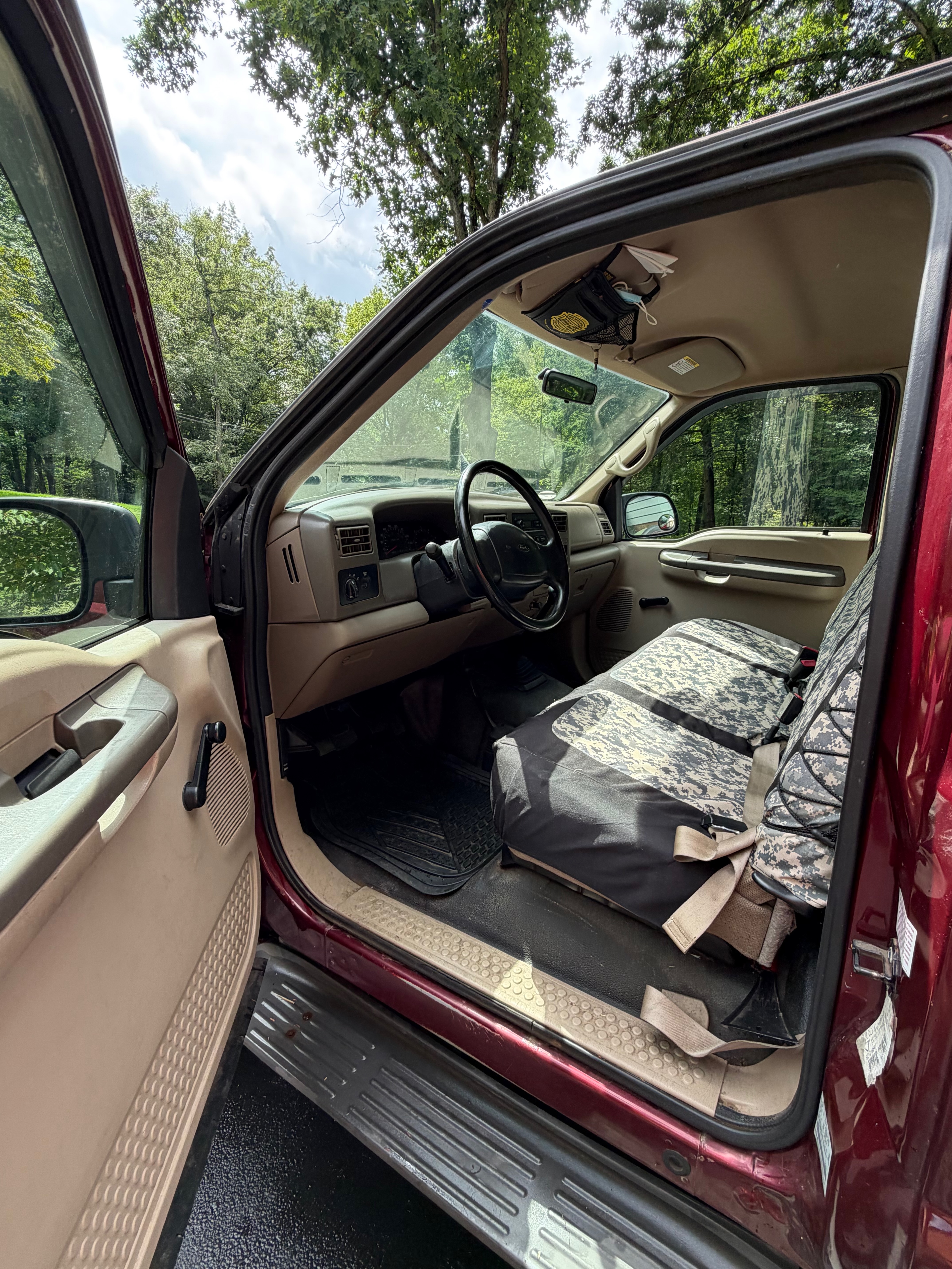 Used 2000 Ford F350 4x4 Regular Cab Super Duty image 8