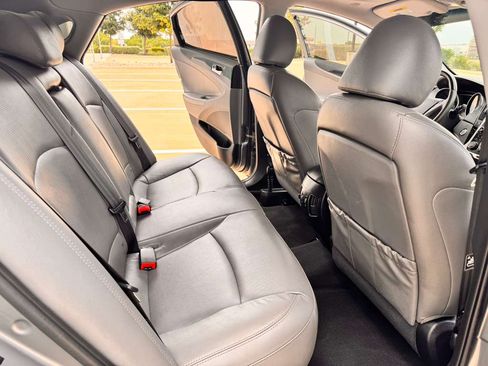 Used 2013 Hyundai Sonata Limited FWD image 8