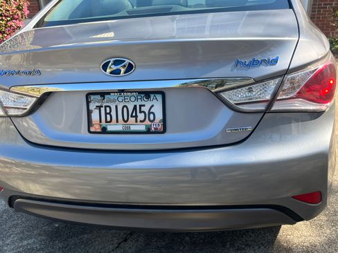 Used 2015 Hyundai Sonata Limited w/ Option Group 02 image 4