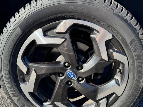 Used 2021 Subaru Crosstrek 2.5i Limited w/ Popular Package #4 image 16