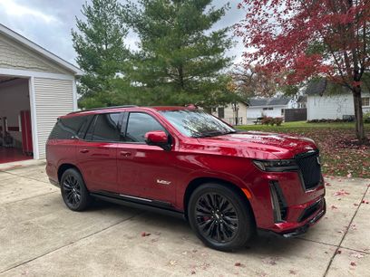 Used 2023 Cadillac Escalade V w/ LPO, ONYX Package